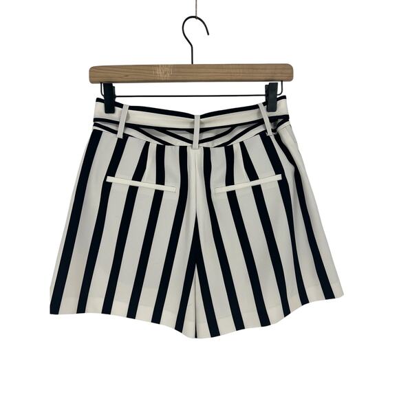 Alice + Olivia Vanda Striped Belted Shorts - Picture 10 of 12